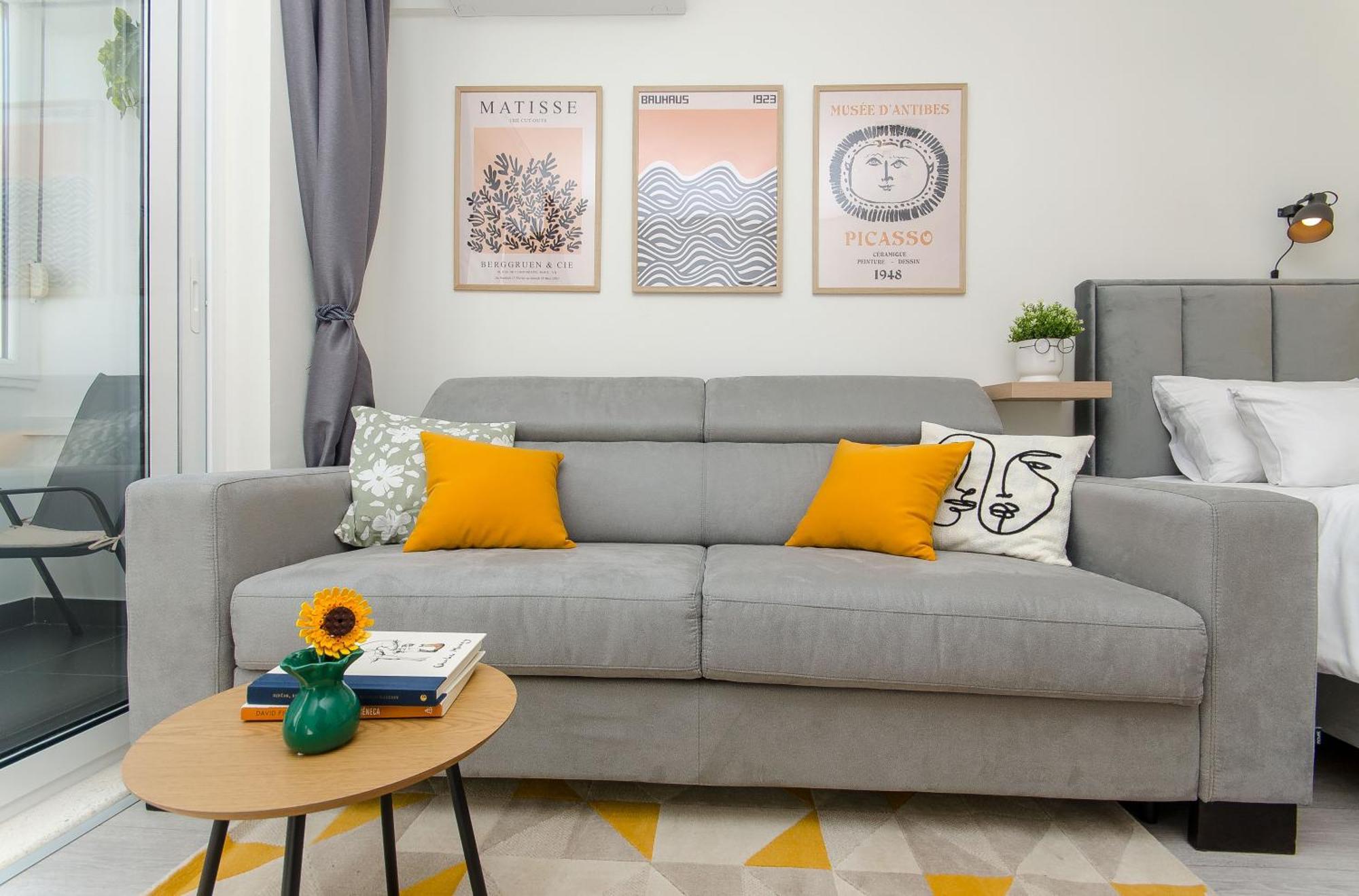 Side By Side Apartments Σπλιτ Εξωτερικό φωτογραφία