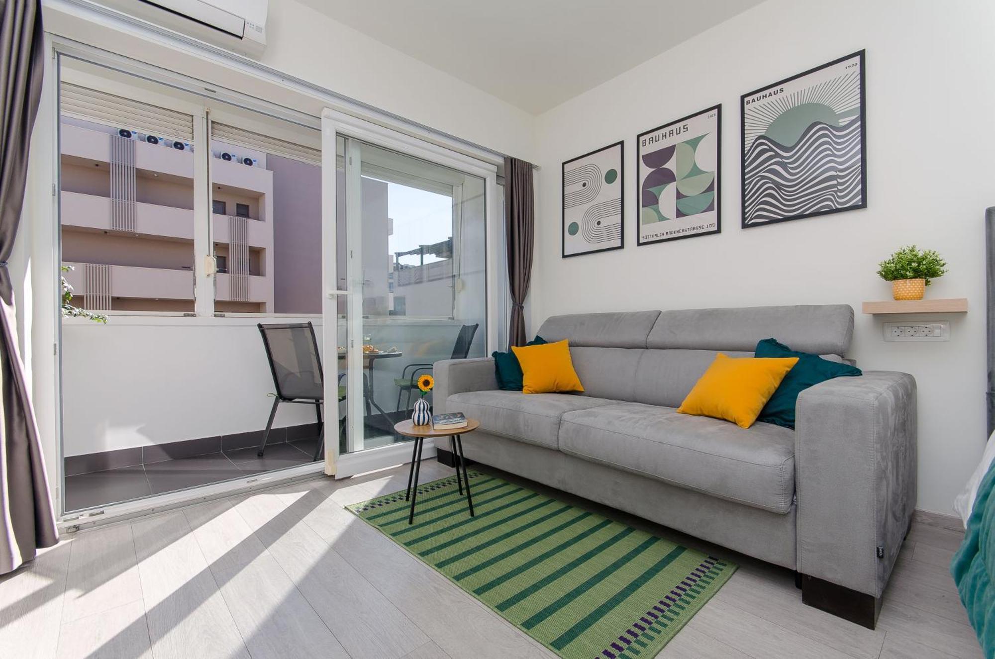 Side By Side Apartments Σπλιτ Εξωτερικό φωτογραφία